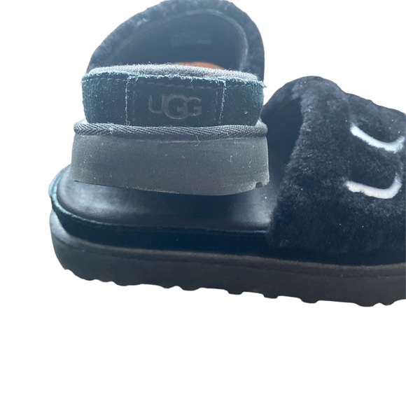 UGGS LIKE NEW SHERPA PLATFORM SLIDES SZ 7 - Picture 3 of 4
